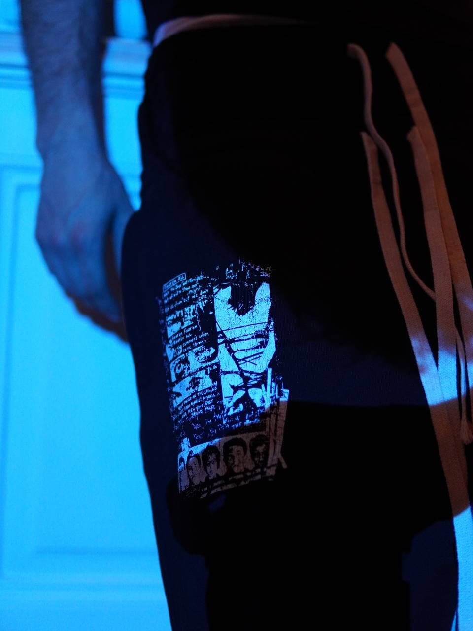 «Why Hate Me» Double Waist Shorts — Black — view 5