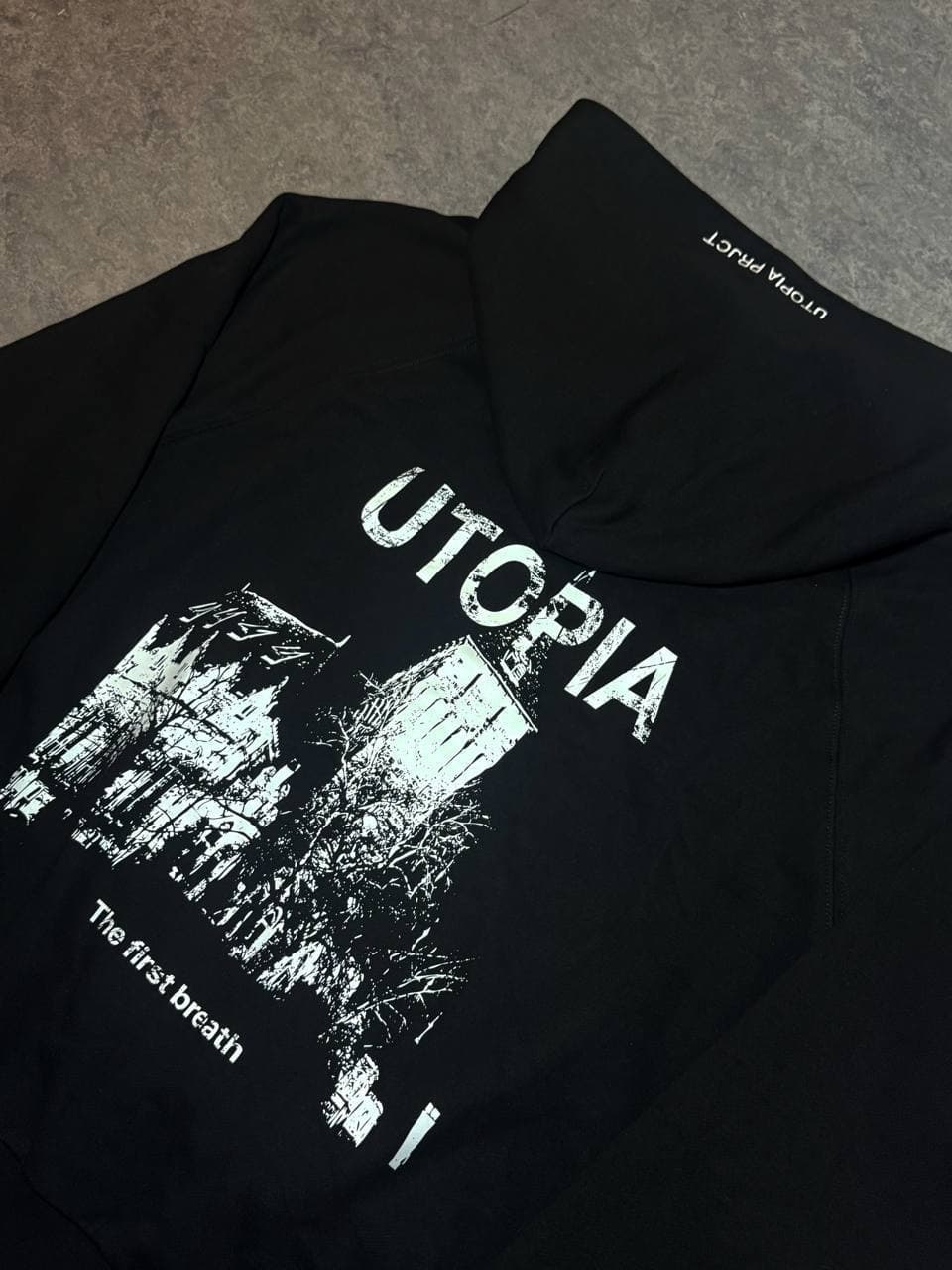 ChinaLogo Black Zip-Hoodie — Black — view 4