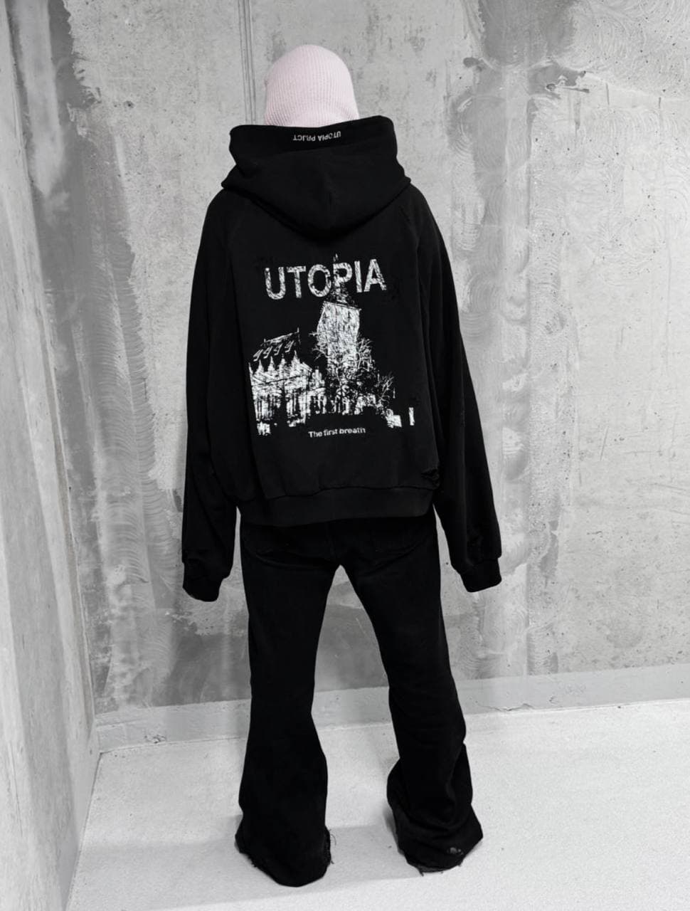 ChinaLogo Black Zip-Hoodie — Black — view 6